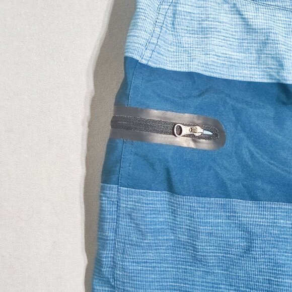 Bench board shorts men's size M blue with stripes pattern - Picture 7 of 11